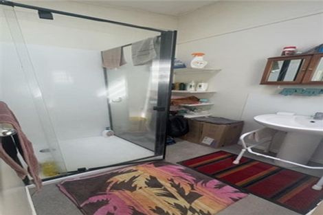 Photo of property in 15a Earlsworth Road, Mangere East, Auckland, 2024