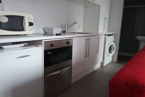 Photo of property in Q-central 44-58 Apartments, 5b/46 Liverpool Street, Auckland Central, Auckland, 1010