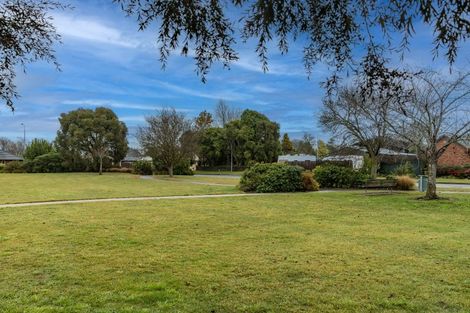 Photo of property in 5b Norton Place, Woodend, 7610