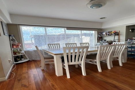 Photo of property in 35 Takutai Avenue, Half Moon Bay, Auckland, 2012