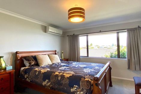 Photo of property in 1 Ruamoana Place, Omokoroa, 3114