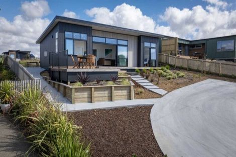 Photo of property in 89 Rangitahi Road, Raglan, 3225