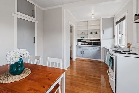 Photo of property in 42 Station Road, Te Kamo, Whangarei, 0112