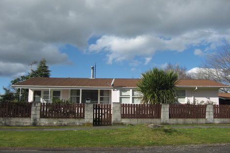 Photo of property in 30 Patikura Place, Turangi, 3334