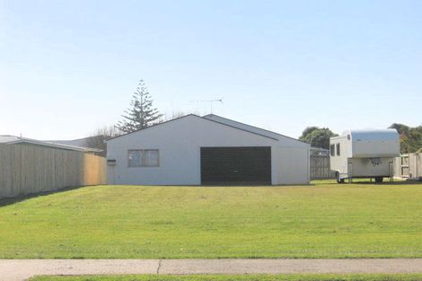 Photo of property in 143 Cook Drive, Whitianga, 3510