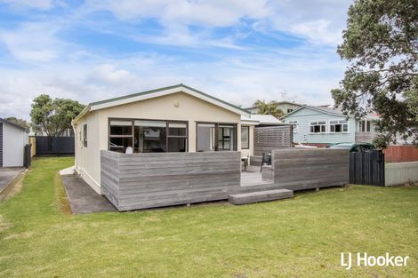 Photo of property in 13 Hinemoa Road, Waihi Beach, 3611