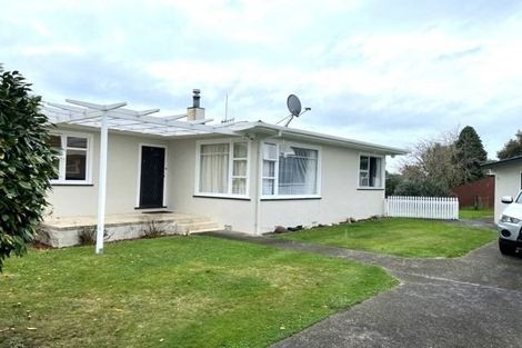Photo of property in 24 Kent Crescent, Awapuni, Palmerston North, 4412