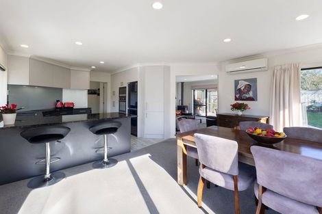 Photo of property in 42 Campion Road, Waikanae Beach, Waikanae, 5036