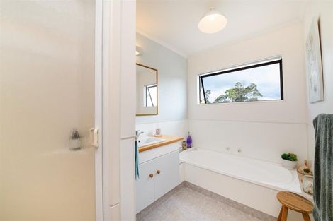 Photo of property in 14 Dunsinane Place, Marton, 4710