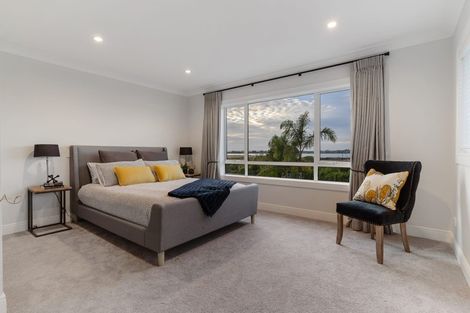 Photo of property in 13 Milano Boulevard, Karaka, Papakura, 2113
