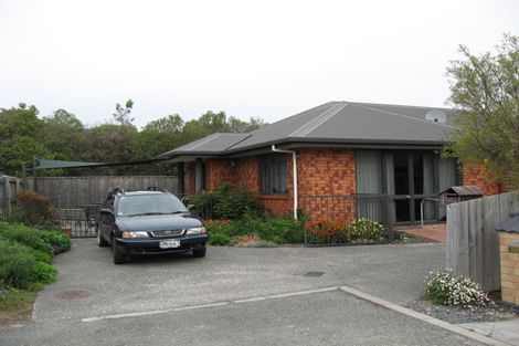 Photo of property in 14 Hoult Crescent, Monaco, Nelson, 7011