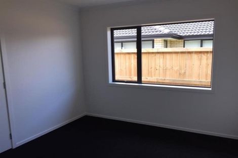 Photo of property in 25 Waikai Close, Ruakura, Hamilton, 3214