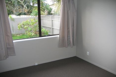 Photo of property in 2/7 Domain Road, Weymouth, Auckland, 2103