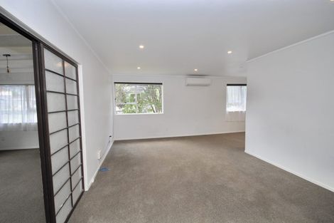 Photo of property in 48 Salamanca Road, Sunnynook, Auckland, 0620