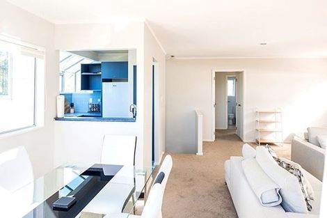 Photo of property in 2/13 Fairclough Road, Beach Haven, Auckland, 0626