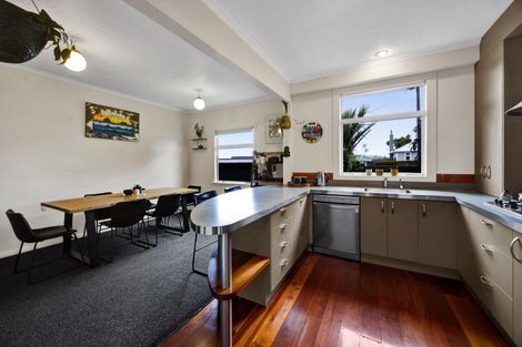 Photo of property in 24 Sanders Avenue, Westown, New Plymouth, 4310