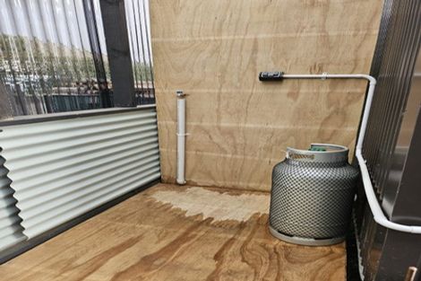 Photo of property in 12 Hokio Beach Road, Levin, 5510