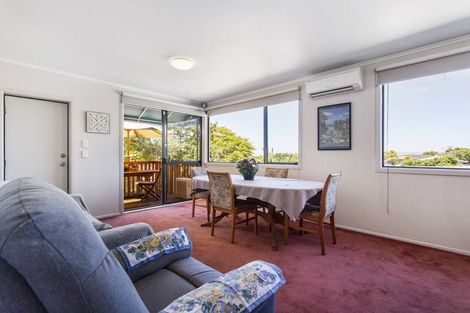 Photo of property in 2/27 Simkin Avenue, St Johns, Auckland, 1072