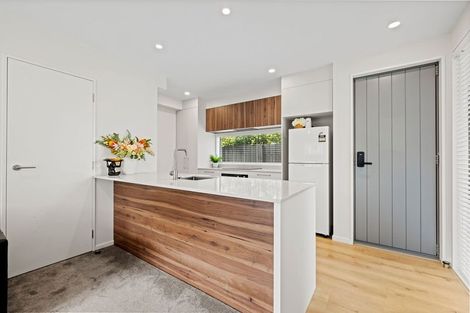 Photo of property in 208b Cranford Street, St Albans, Christchurch, 8014