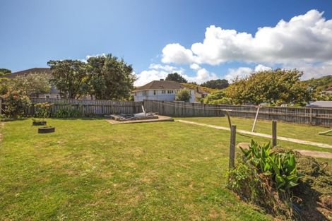 Photo of property in 55 Jillett Street, Titahi Bay, Porirua, 5022