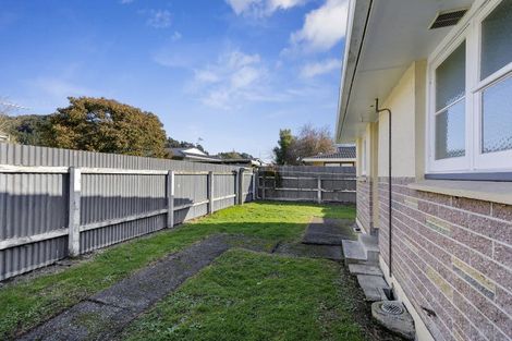 Photo of property in 7a Seddon Street, Wallaceville, Upper Hutt, 5018