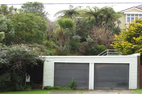Photo of property in 66 Standen Street, Karori, Wellington, 6012