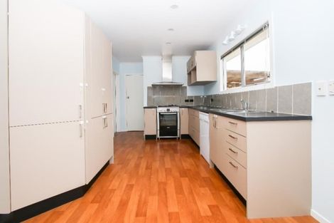 Photo of property in 14 Oakfield Crescent, Pukete, Hamilton, 3200