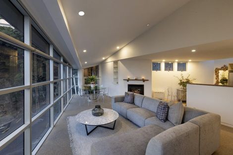 Photo of property in 30b Hay Street, Oriental Bay, Wellington, 6011