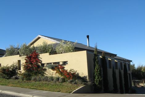 Photo of property in 7 Totara Terrace, Wanaka, 9305