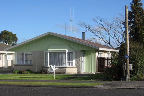 Photo of property in 28 Brocas Avenue, Hillcrest, Hamilton, 3216