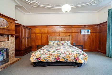 Photo of property in 16 Clifford Street, Dalmore, Dunedin, 9010