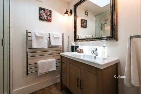 Photo of property in 1 Margaret Reeve Lane, Waiheke Island, 1971