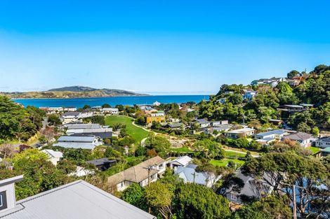 Photo of property in 32 Cluny Road, Plimmerton, Porirua, 5026