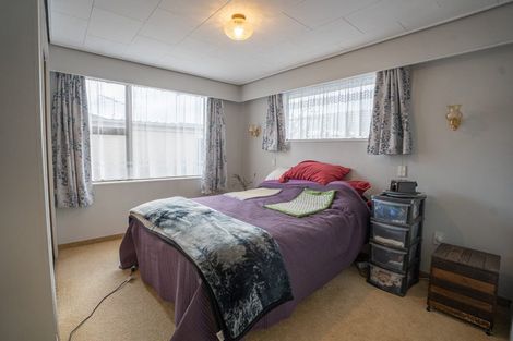 Photo of property in 14 Fairfield Street, Gore, 9710