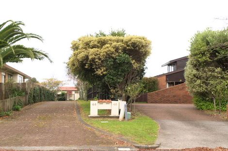 Photo of property in 46 Cockle Bay Road, Cockle Bay, Auckland, 2014