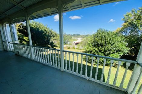 Photo of property in 32 Kitchener Road, Waiuku, 2123