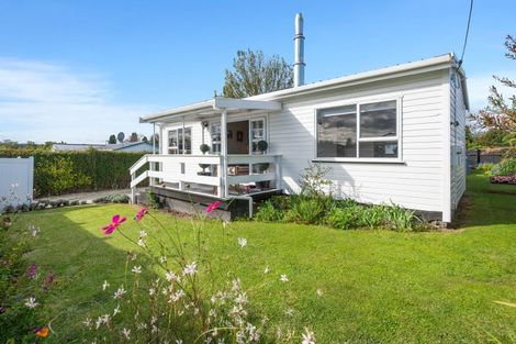 Photo of property in 10 Rangiora Street, Mangakino, 3421