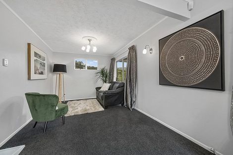 Photo of property in 52 Lord Street, Stokes Valley, Lower Hutt, 5019