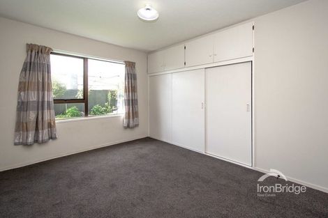 Photo of property in 6 Grove Place, Rangiora, 7400