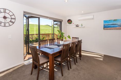 Photo of property in 74 Isabella Drive, Pukekohe, 2120