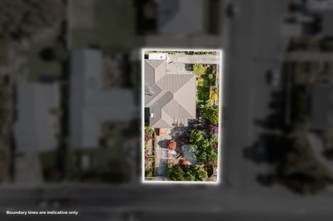 Photo of property in 2 Clyde Street, Gore, 9710