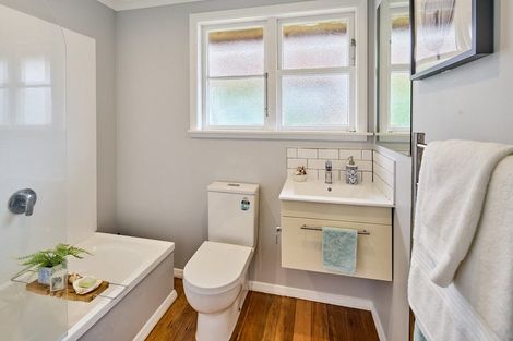 Photo of property in 36 Chapman Crescent, Naenae, Lower Hutt, 5011