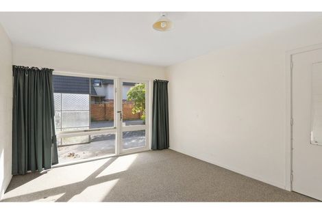 Photo of property in 2/58 Papanui Road, Merivale, Christchurch, 8014