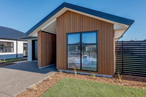 Photo of property in 13 Mcgarry Drive, Kaiapoi, 7630