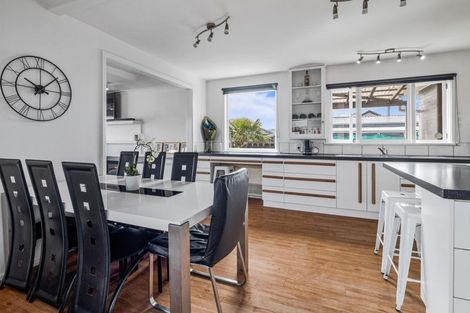 Photo of property in 160 Dunbars Road, Halswell, Christchurch, 8025