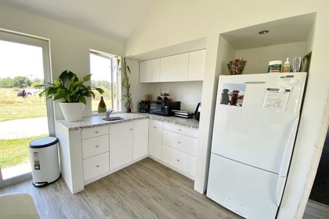 Photo of property in 70 Grays Road, Yaldhurst, Christchurch, 8042