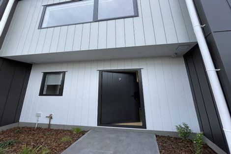 Photo of property in 7/13 Thomas Road, Mangere, Auckland, 2022