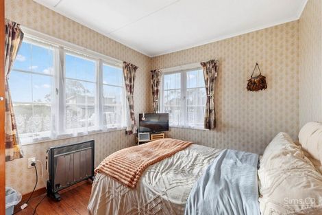 Photo of property in 96 Portal Street, Durie Hill, Whanganui, 4500