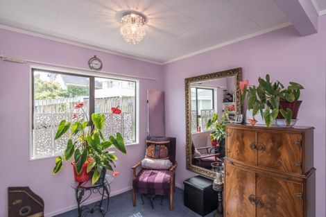 Photo of property in 15a Margaret Road, Raumati Beach, Paraparaumu, 5032