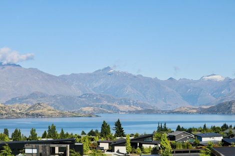 Photo of property in 6 Platinum Ridge, Wanaka, 9305